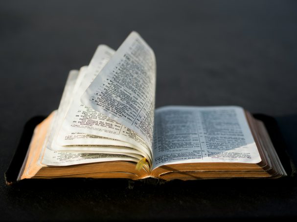 Gottes Wort hören
